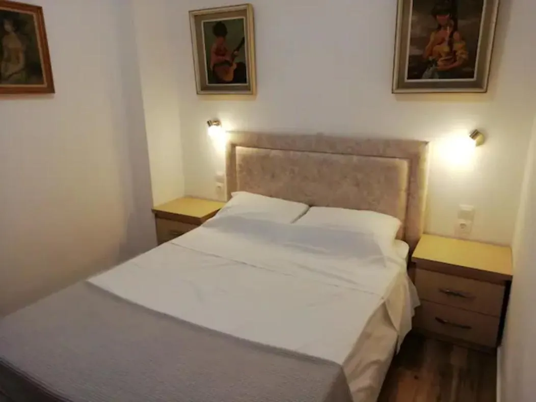 Spartila Apartments Dhermi Aparthotel